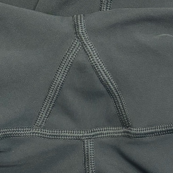 Lululemon Speed Up Crop Leggings Size 4 In Teal Shadow 21" - Picture 8 of 8